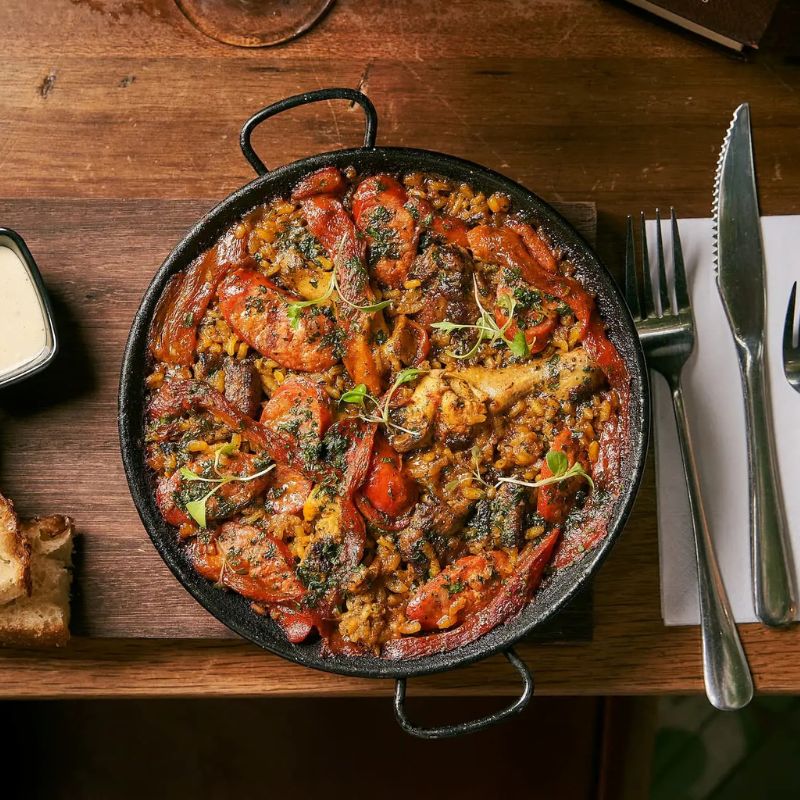 Paella de carnes - Diestro